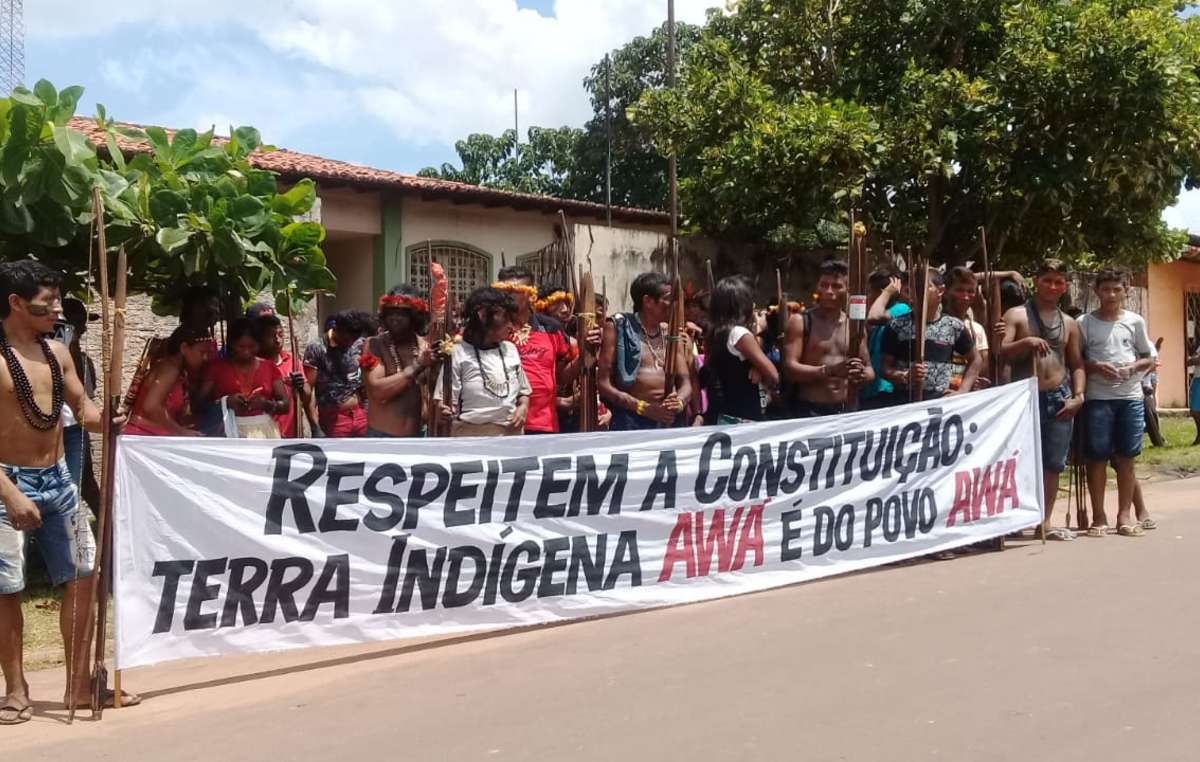 Manifestantes do povo indígena Awá, Maranhão
